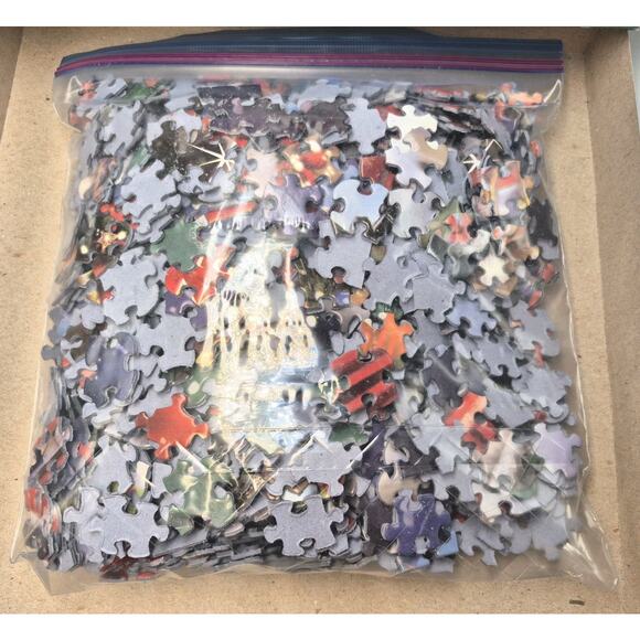 Santa Express 1000-Piece Puzzle 30x24" Heritage Puzzle Inc COMPLETE - Picture 7 of 8